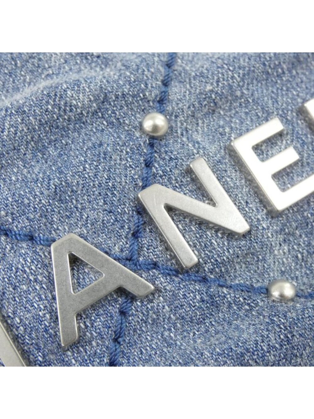Chanel 22 Line Mini - Picture 4 of 7